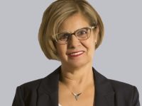 Meral Akıncı: “Güçlü bir toplum yapısı, kadının iş yaşamı ve karar mekanizmalarındaki yerinin gereken düzeye yükselmesiyle meydana gelecek”