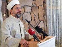 Diyanet İşleri Başkanı Erbaş Hakkari'de kanaat önderleri ile buluştu