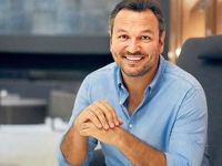 Ali Sunal’dan şaşırtan itiraf: ‘Neden Cüneyt Arkın’la evlenmedin?’