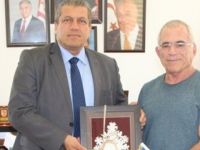 Ünlü Tasarımcı Janoff Gazimağusa Belediyesi’ni ziyaret etti