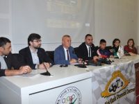 Kıbrıs Türk Klasik Otomobil Derneği Lefkoşa Suriçi’nde yaşayan risk altındaki çocuklar yararına ralli düzenliyor