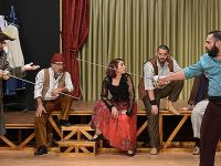 Devlete rağmen inadına tiyatro