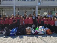 KHYD yararına başlatılan “Kullanılmış Giysi Bağışı” projesine Tepebaşı İlkokulu katkıda bulundu