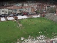 Kartal Stadyumu'nda moloz yığınları arasında tehlikeli antrenman