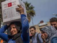 Afrin bölgesinde toplam 8 bin 101 aileye insani yardım ulaştırıldı