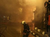 Ankara'da oto sanayi sitesinde büyük yangın