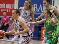 Yakın Doğu Üniversitesi İstanbul Üniversitesi ile karşılaşıyor…