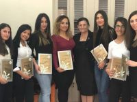 DAÜ Sağlık Bilimleri Fakültesi’nden kanser hastalarına giysi yardımı