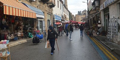 Döviz her şeyi yerle bir etti