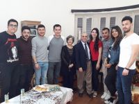 Prof. Dr. Varol Çelik KHYD yararına meme kanseri üzerine bilinçlendirme seminerleri veriyor