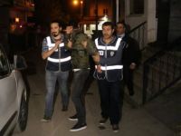 “Kafasına taşla vurdum”