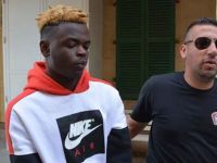 Uyuşturucuyu foil kağıdına sardı