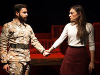 Lefkoşa Belediye Tiyatrosu’nun “İki Kişilik Hırgür” oyunu üç kez daha sahnelenecek