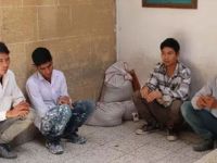 Barakada yatıp kalktılar