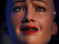 Robot Sophia, Mısır'da: İnsan hayatının alternatifi yok