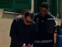 Cezalarını ayrı ayrı çekecek