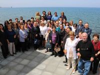 LAÜ yaşlıları unutmadı