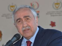 Akıncı, “23 Nisan Çocuk Şenliği”nde konuştu
