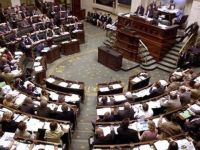 Kanada parlamentosunda "Papa özür dilesin" oylaması