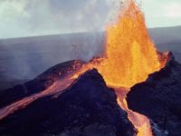 Guatemala'da Fuego Yanardağı faaliyete geçti