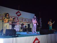 Retrobüs Konseri Şölene dönüştü