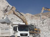 O koltuklarda ne için oturuyorlar?