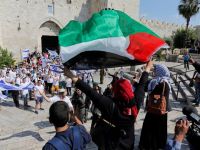 İsrailliler Doğu Kudüs'ün işgalini kutladı