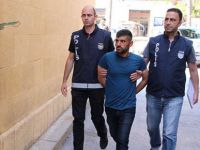 Dükkân faresi kapana kısıldı