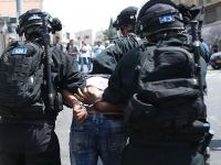 İsrail askerleri 19 Filistinliyi gözaltına aldı