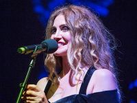 Sanatçı Serenad Bağcan’la “Müziğin İyileştirici Gücü” konulu müzik dinletisi YDÜ’de…