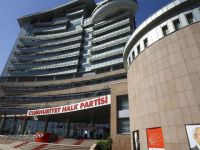 CHP'de bir isim daha yurt dışı oylarıyla seçildi