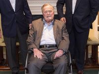 ABD'nin eski başkanı Bush hastaneye kaldırıldı