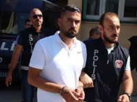 1 yıl hapis cezası