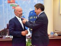 Türksoy‘dan Günsel’e madalya