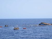 Yemen açıklarında afrikalı göçmenleri taşıyan tekne battı: 40 ölü