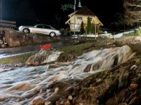 Almanya’da kuvvetli yağış ve fırtına