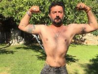 Celil Nalçakan’ın ince beli!