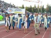 DAÜ 2017 – 2018 Bahar Dönemi’nde 56 farklı ülkeden 2,100’ü aşkın mezun verdi