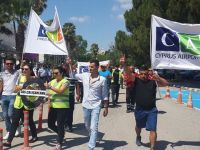 CAS çalışanları Başbakanlık önünde eylem yapıyor