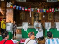 Endonezyalılar sandık başında