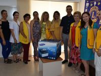 Güzelyurt Yeşilada Lions Kulübü, Güzelyurt Sağlık Merkezi’ne çok fonksiyonlu lazer yazıcı bağışladı