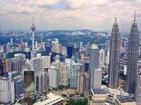 Malezyalılar ülke borcu için 33 milyon dolar topladı