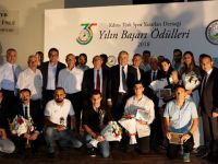 Akıncı: “Bu şartlarda spor yapıp başarıyı yakalamak büyük bir hüner”