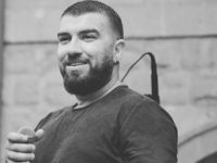 Beklenen single çıkıyor