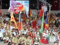 Uluslararası İskele Belediyesi Halk Dansları Festivali’nde gala heyecanı yaşandı.