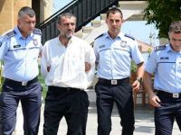 Suçunu kabul etti, avukat istedi