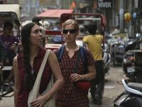 Hindistan'da güvenlik tatbikatında binadan atılan kadın öldü