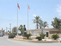 Köylü kötü kokularla boğuşuyor