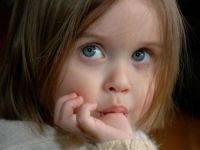 Çocuğunuz parmaklarını emiyorsa dikkat!