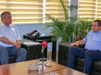 Maliye Bakanı Denktaş, Gazimağusa Belediyesi’ni ziyaret etti